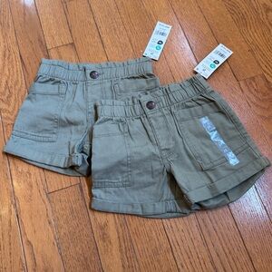 NWT OshKosh B'gosh 2T Green Shorts
